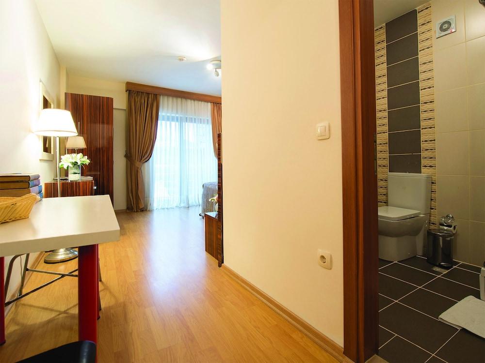 Blueway Hotel Residence 이스탄불 외부 사진